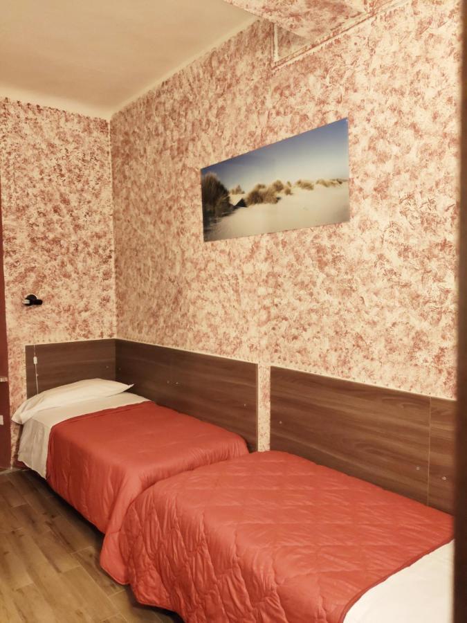 Hotel Ariosto Reggio nell'Emilia Esterno foto
